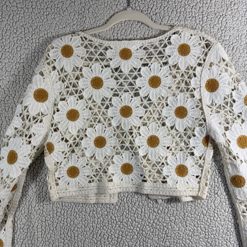 Jessica Simpson Daisy Crochet Lace Crop Cardigan XL RUNS SMALL SEE PICTURE - Picture 2 of 4